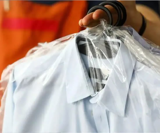 La Mer Dry Cleaners